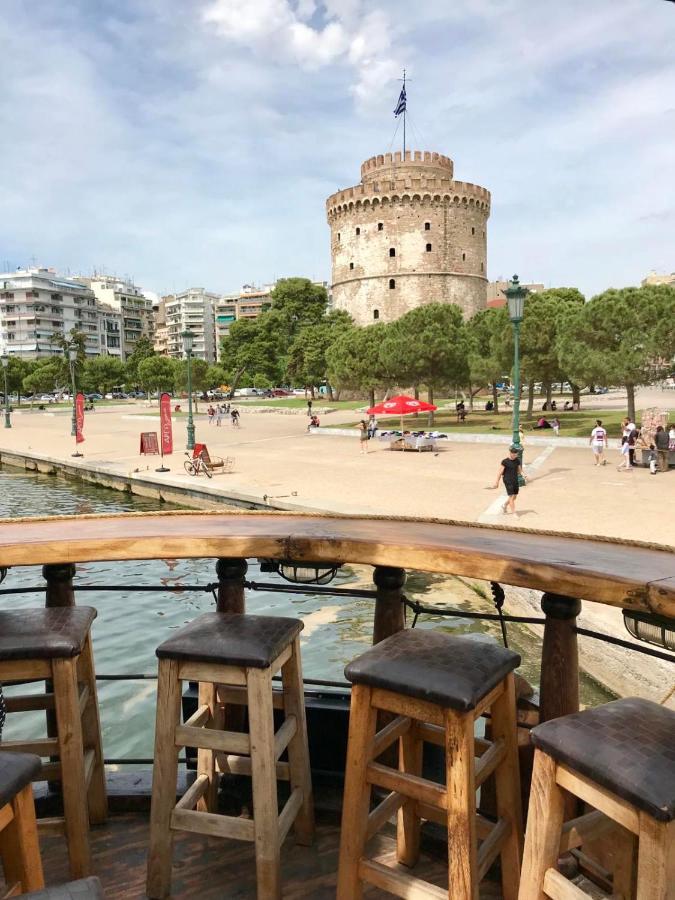 2Bd- Perfect Location With Square View Lägenhet Thessaloníki Exteriör bild