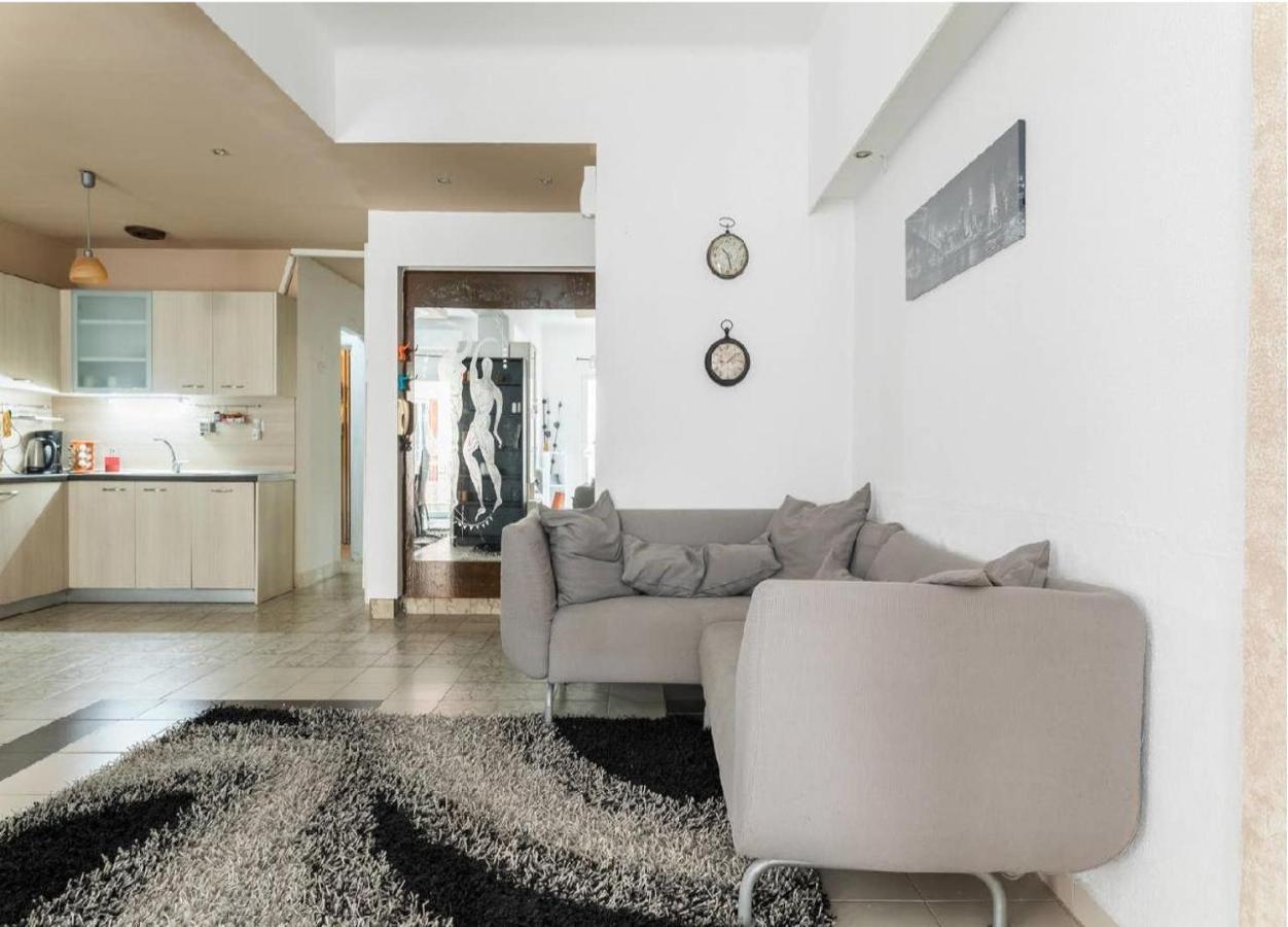 2Bd- Perfect Location With Square View Lägenhet Thessaloníki Exteriör bild